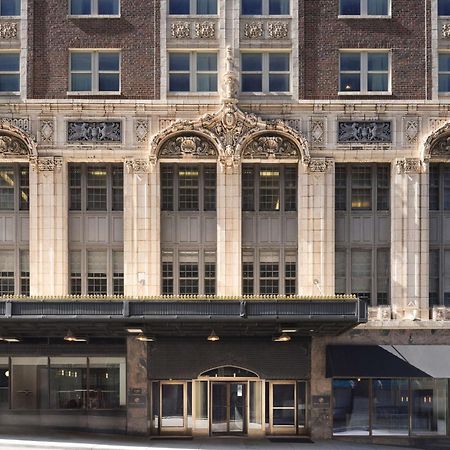 Hotel Phillips Kansas City, Curio Collection By Hilton Esterno foto