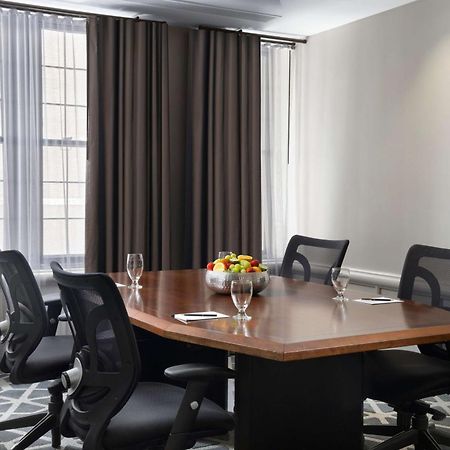Hotel Phillips Kansas City, Curio Collection By Hilton Esterno foto