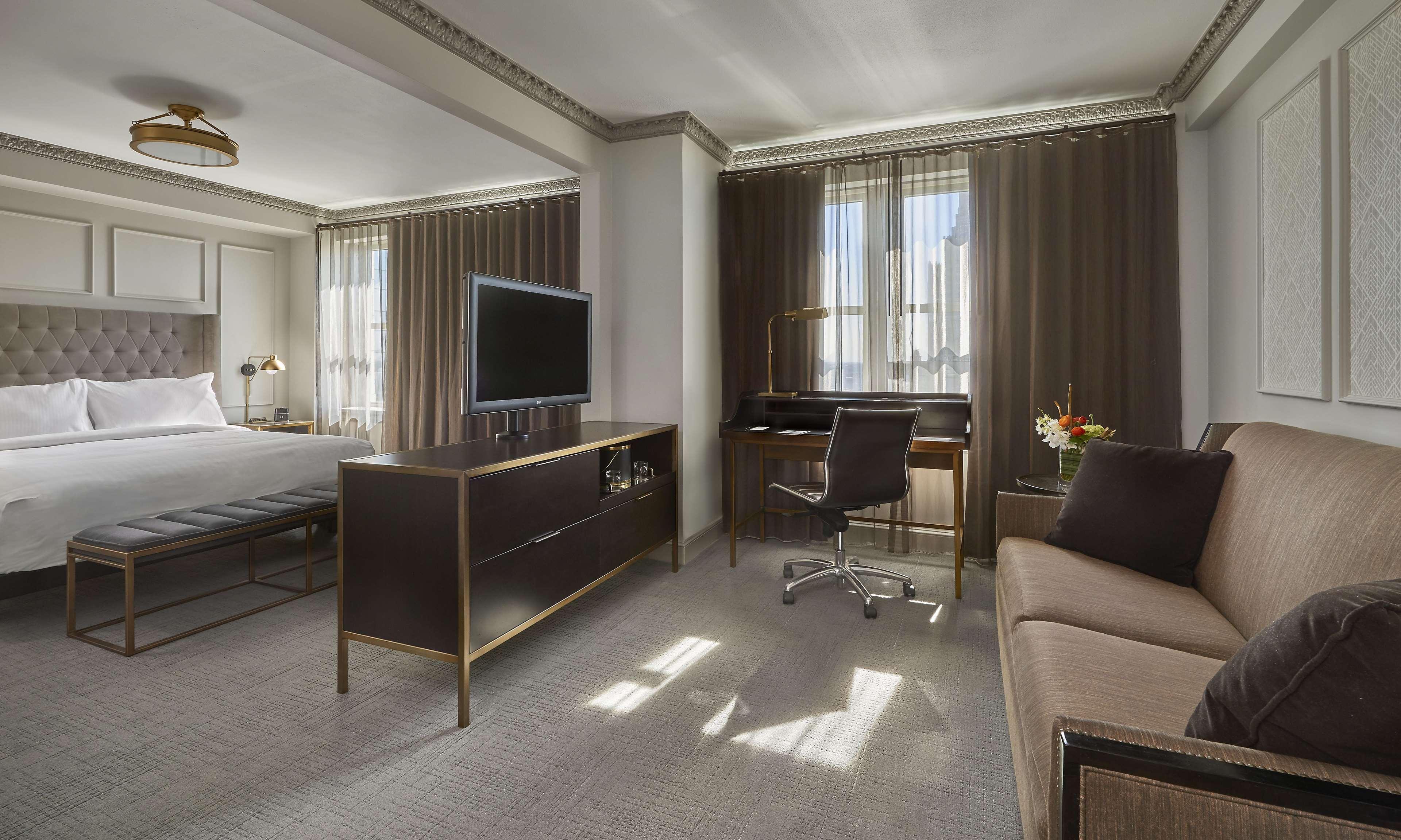 Hotel Phillips Kansas City, Curio Collection By Hilton Esterno foto