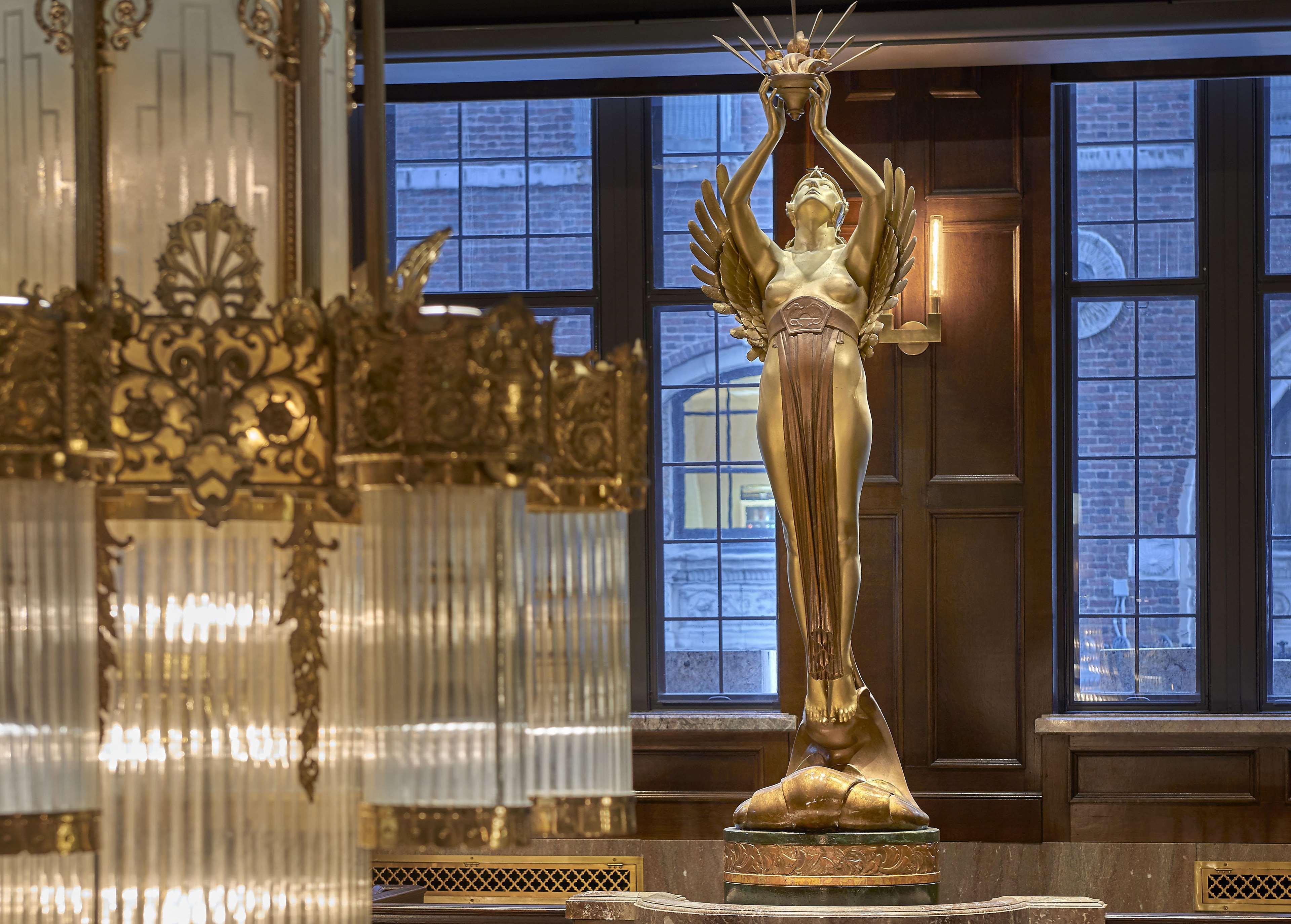 Hotel Phillips Kansas City, Curio Collection By Hilton Esterno foto