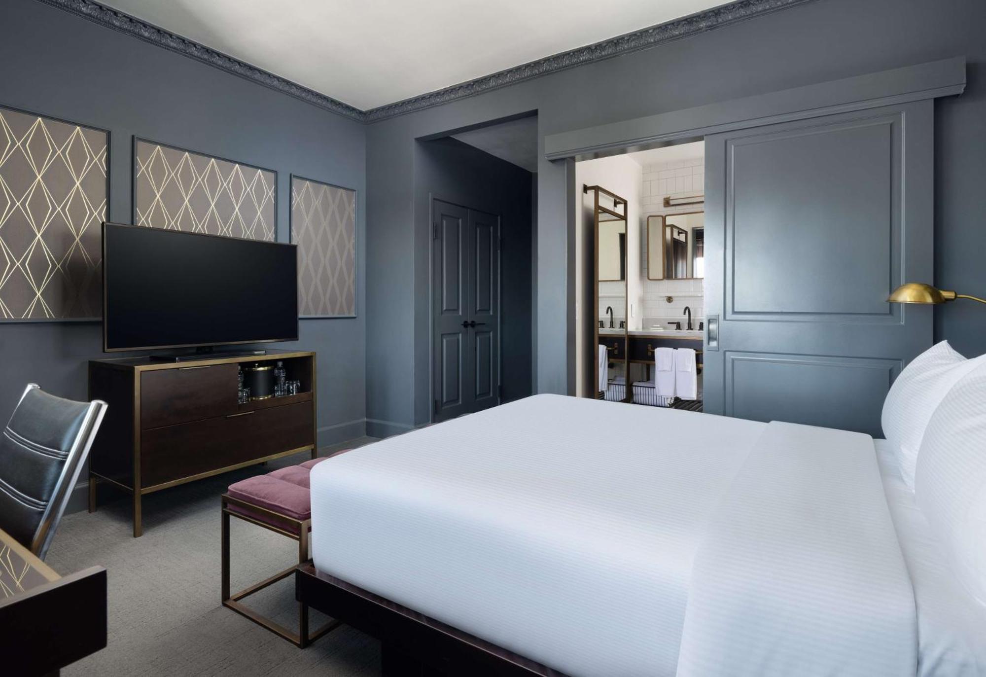 Hotel Phillips Kansas City, Curio Collection By Hilton Esterno foto