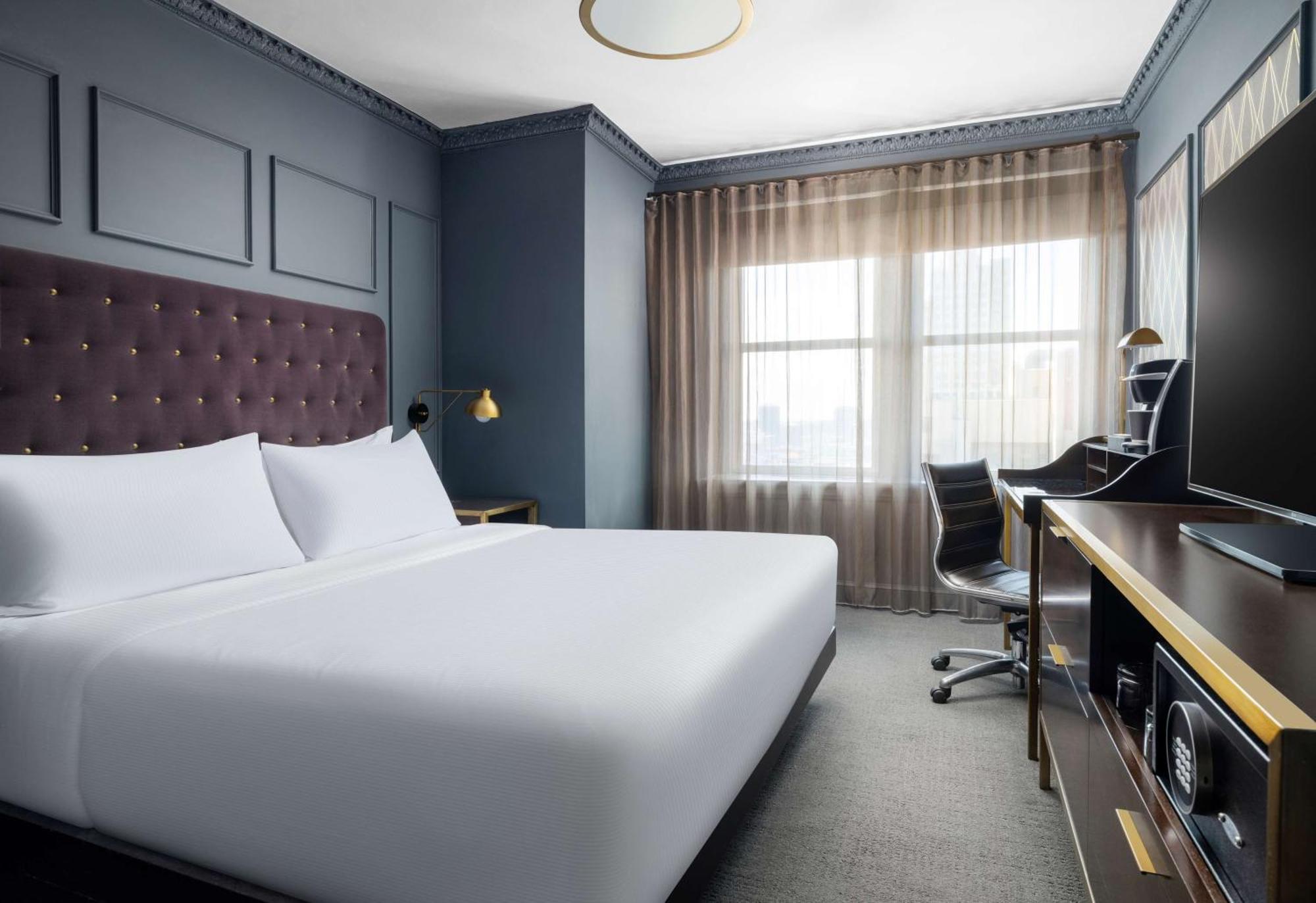 Hotel Phillips Kansas City, Curio Collection By Hilton Esterno foto