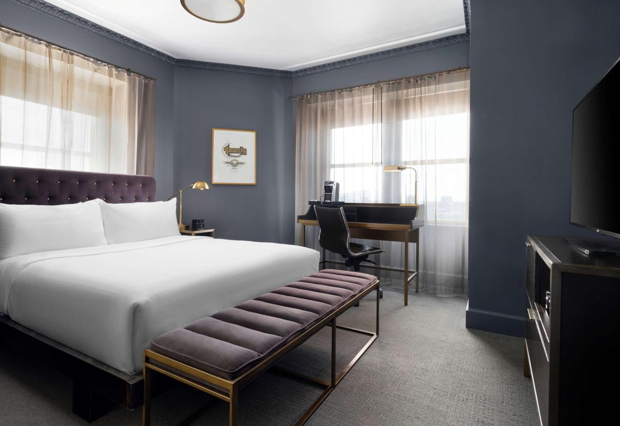 Hotel Phillips Kansas City, Curio Collection By Hilton Esterno foto
