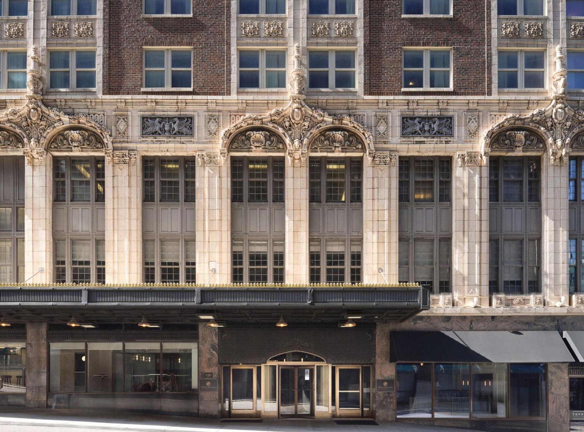 Hotel Phillips Kansas City, Curio Collection By Hilton Esterno foto