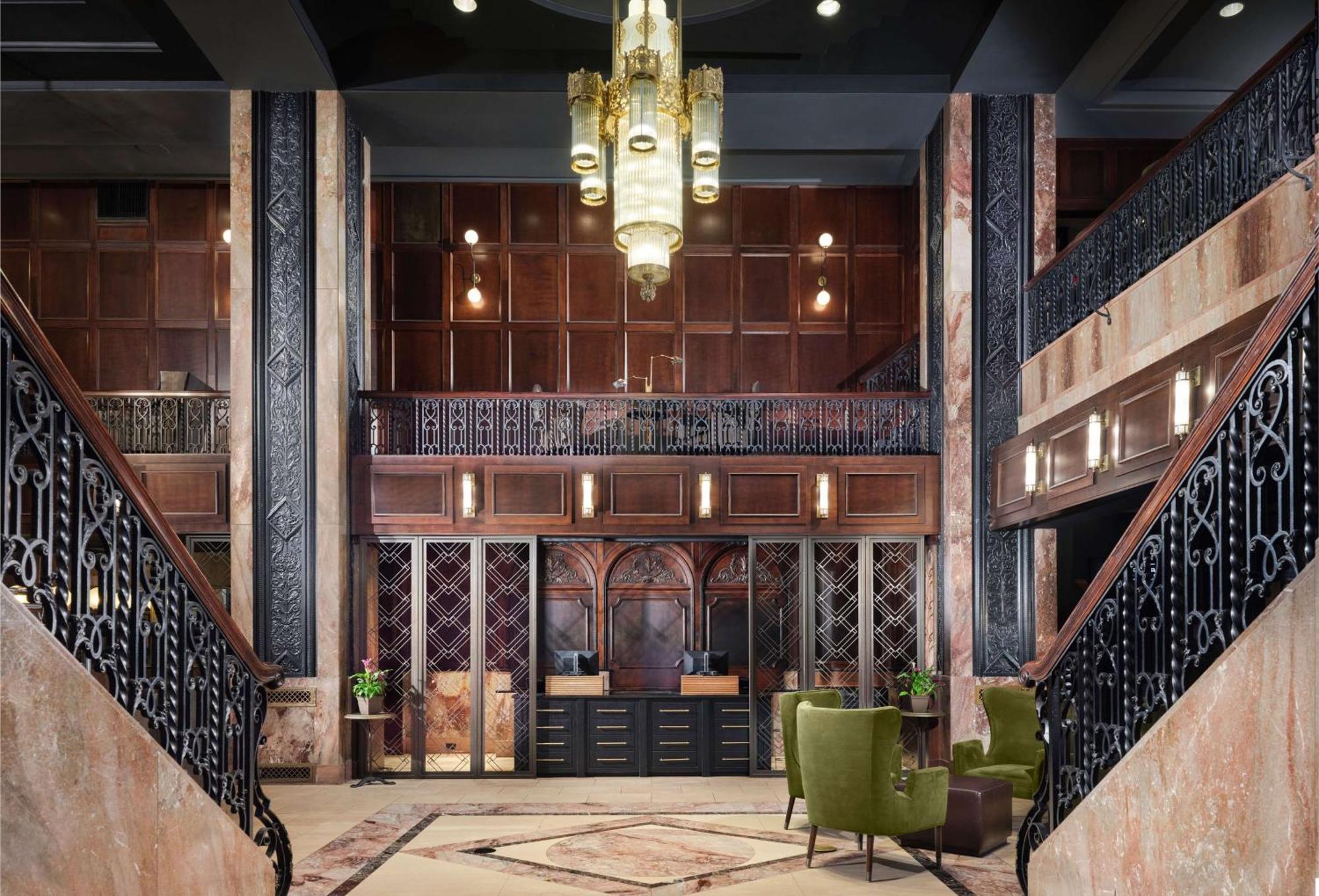 Hotel Phillips Kansas City, Curio Collection By Hilton Esterno foto